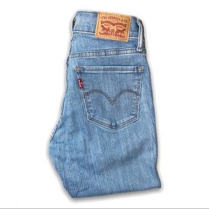 Levi’s Skinny Jeans